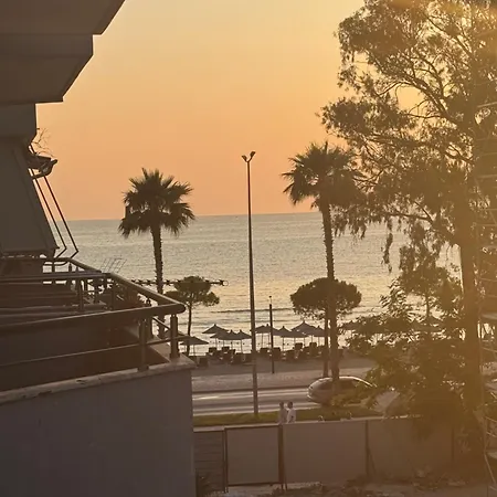 Mario Hom Vlorë
